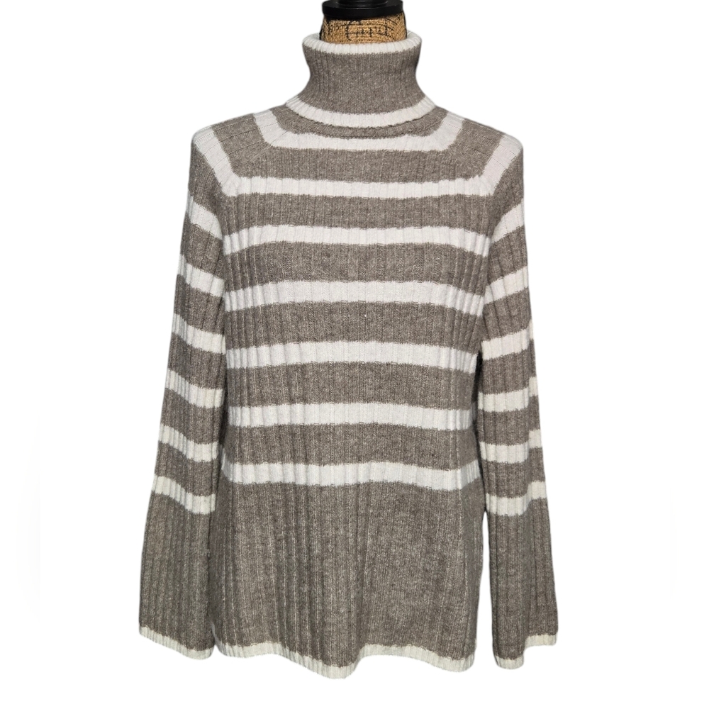 H&M Long Sleeve Turtleneck Striped Sweater Sz XS (will fit a S/M) Beige White